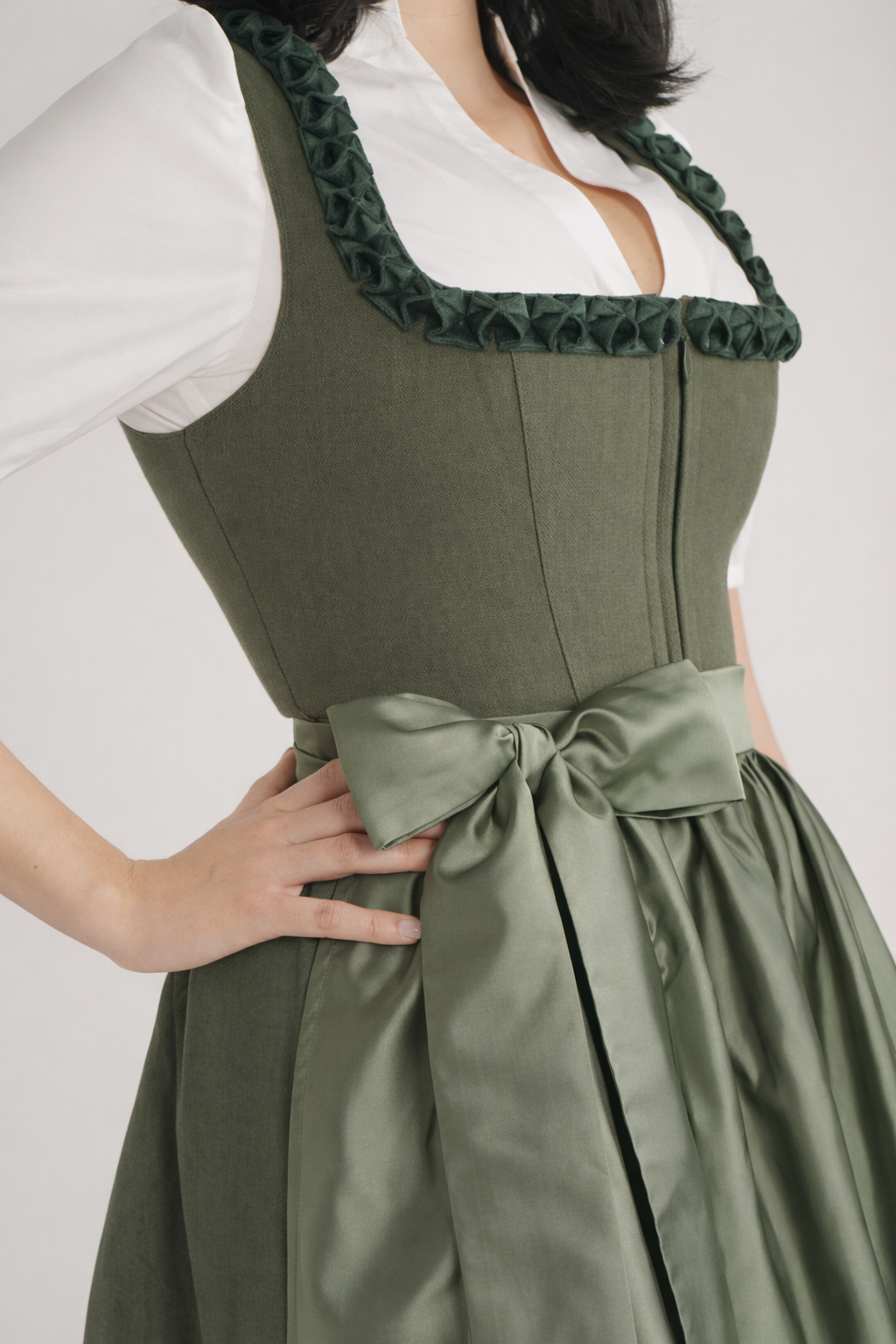 DIRNDL EMILIA