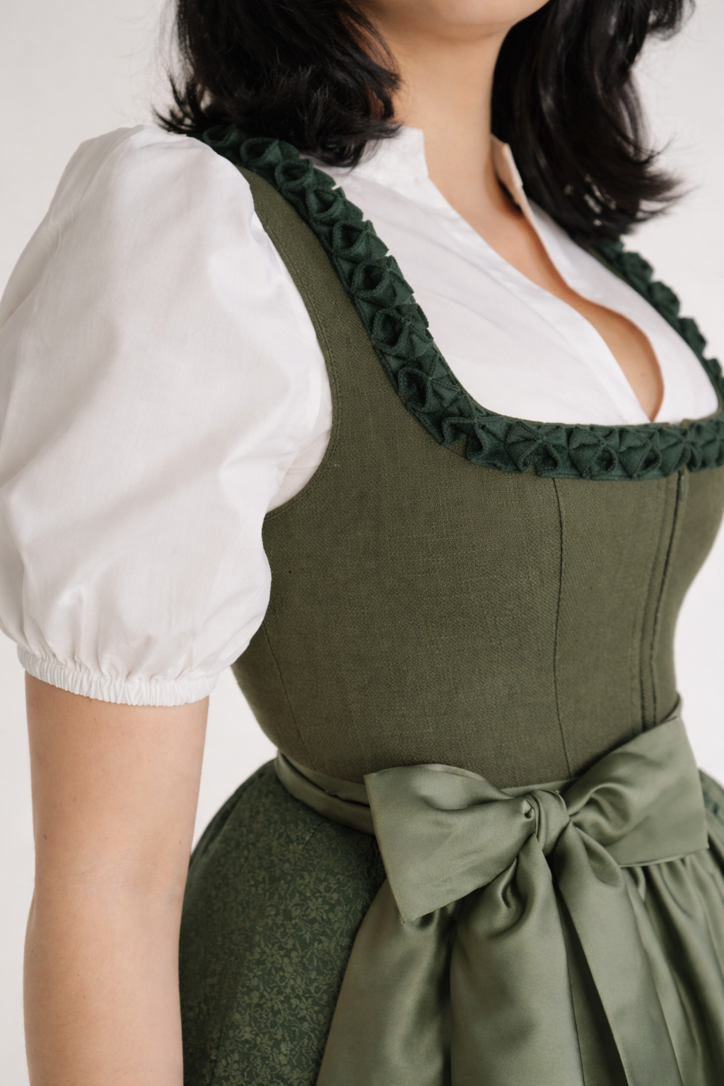 DIRNDL EMILIA
