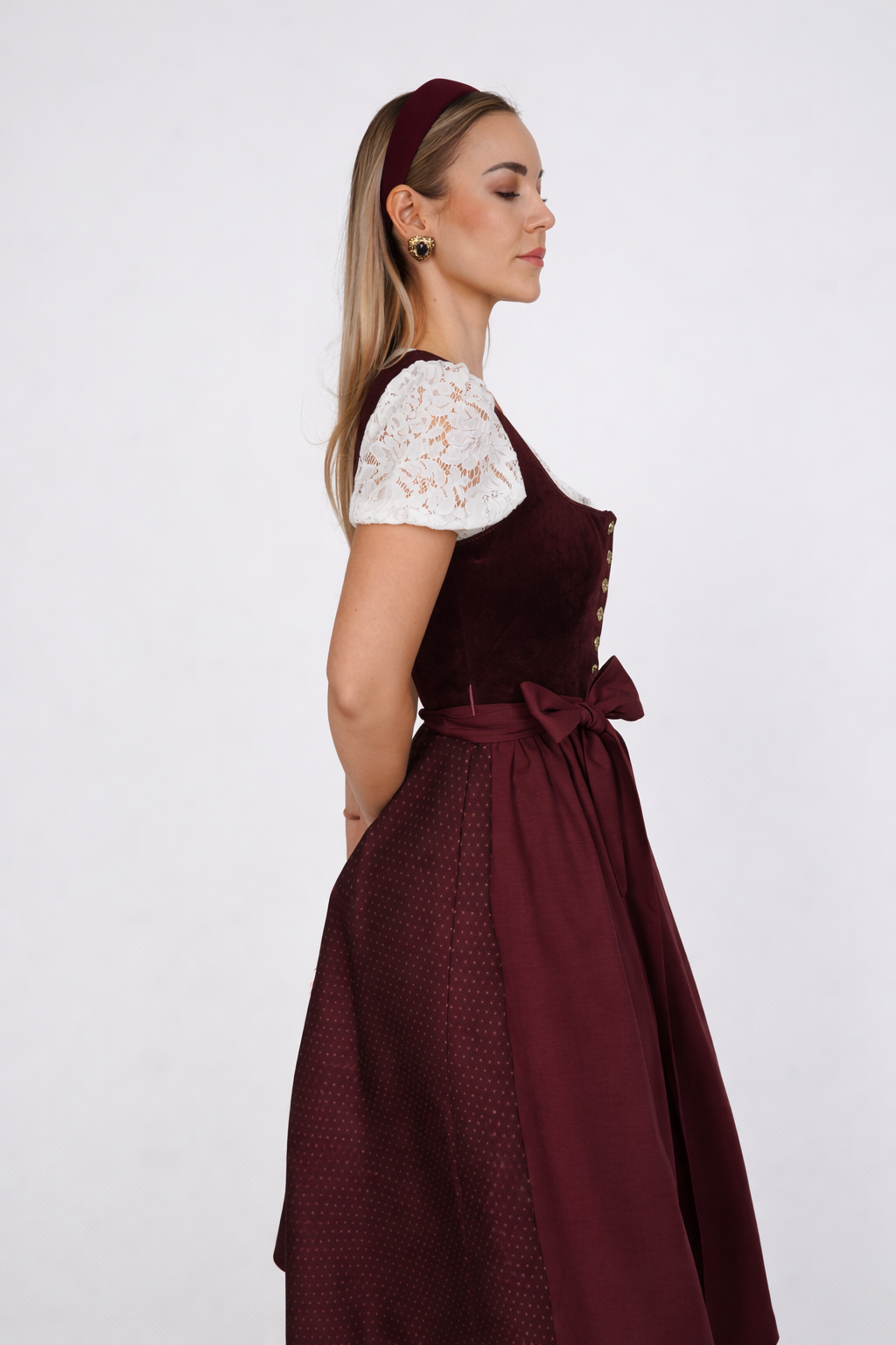 DIRNDL MARIE